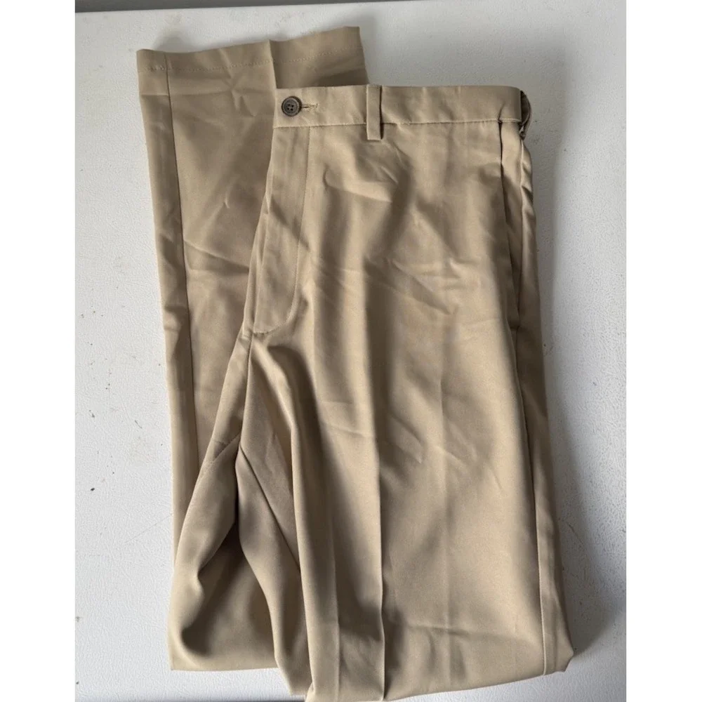 Haggar Dress Pants Mens 36x32 Classic Fit‎ Shirt Gripper 4 Way Stretch Tan